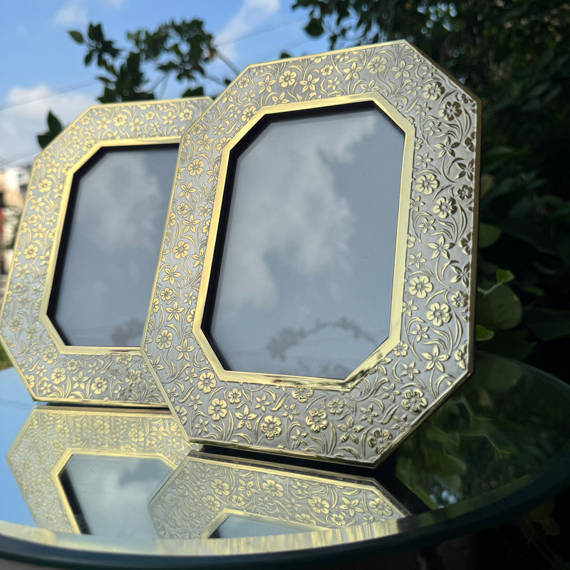 Awadh Frame
